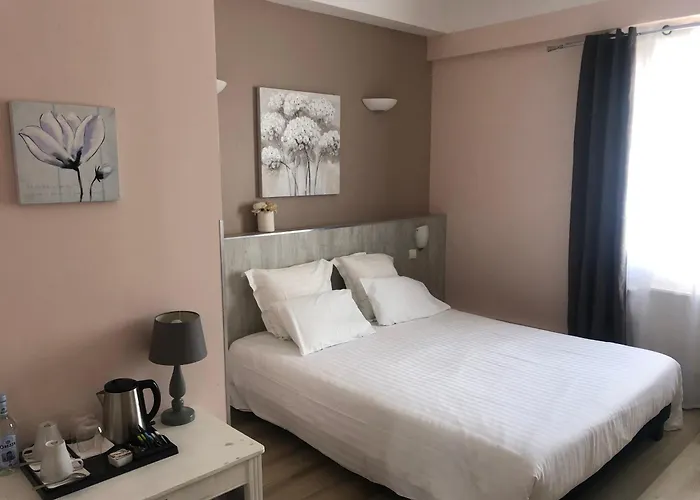 Et Foret מלון Saint-André-les-Alpes