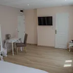Hotell Et Foret 3*