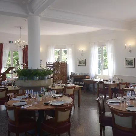 Hotel Et Foret Saint-Andre-les-Alpes