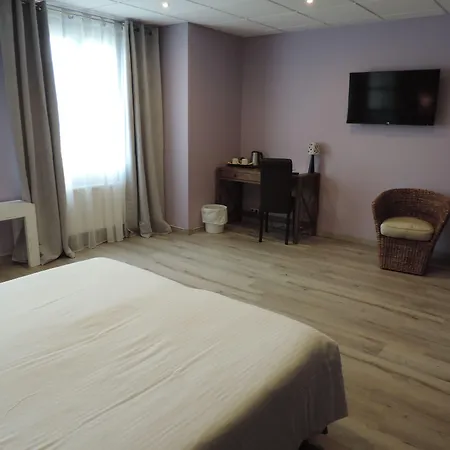 Et Foret 3* Saint-André-les-Alpes