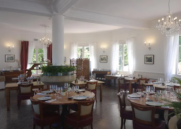 Hotel Et Foret Saint-André-les-Alpes